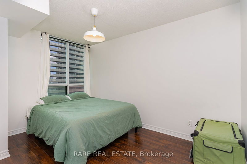  2709 - 30 Grand Trunk Cres  Toronto, M5J 3A4 | Image 10