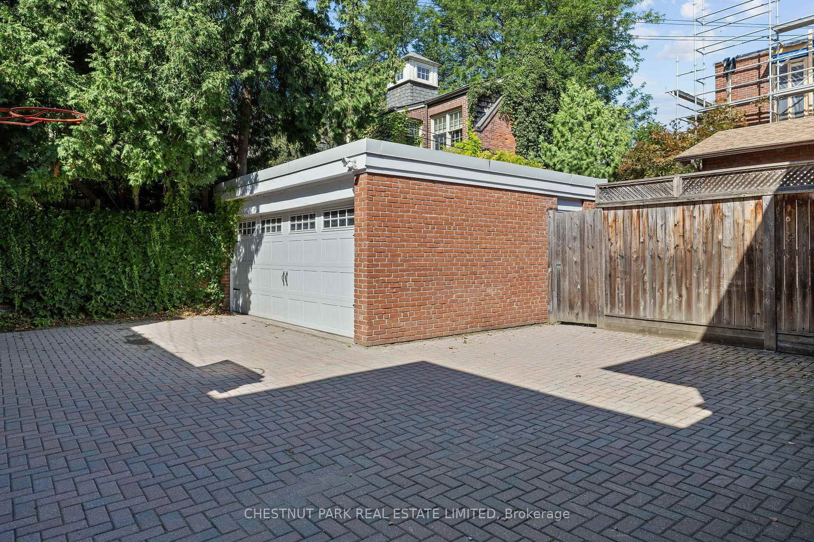 Listing Image 37