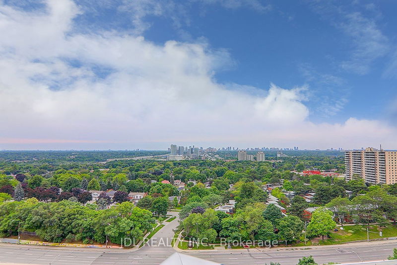  1109 - 62 Forest Manor Rd  Toronto, M2J 0B6 | Image 3