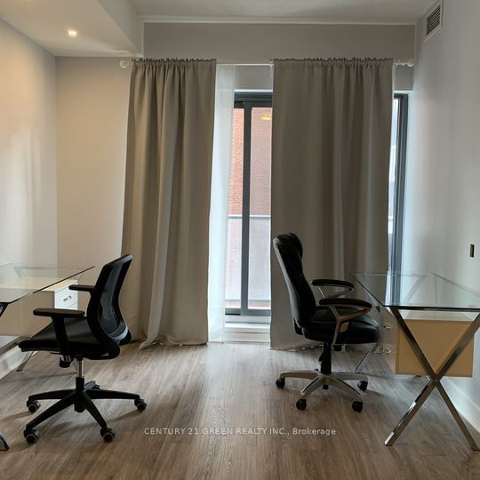 home for lease on 904-159 Dundas Street E
