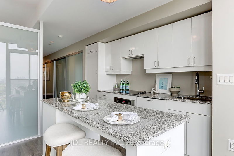  3201 - 426 University Ave  Toronto, M5G 1S9 | Image 30