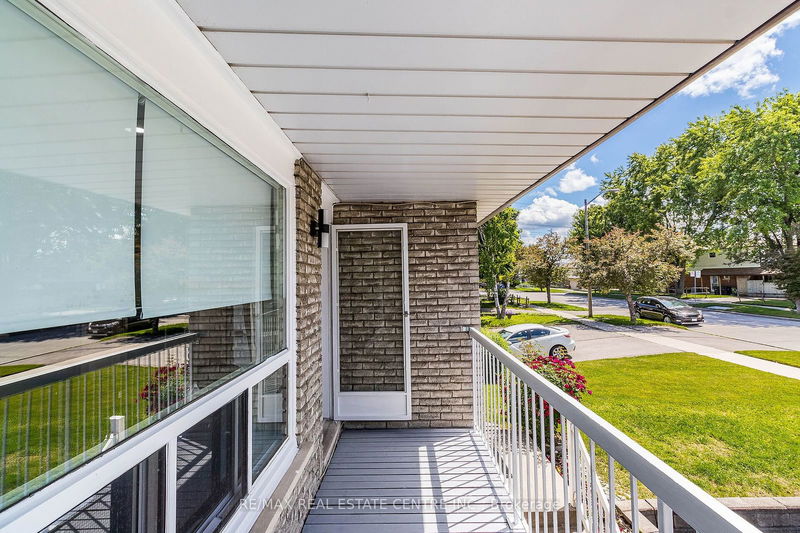 114 Sexton Cres  Toronto, M2H 2L6 | Image 29