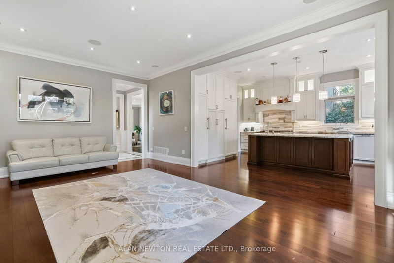 669 Bedford Park Ave  Toronto, M5M 1K4 | Image 30