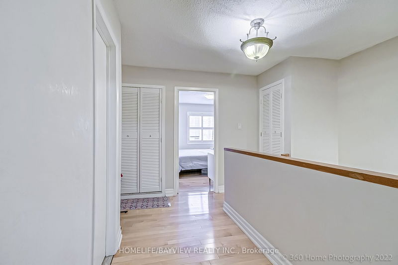  18 - 18 Oaken Gate Way  Toronto, M2P 2A1 | Image 11