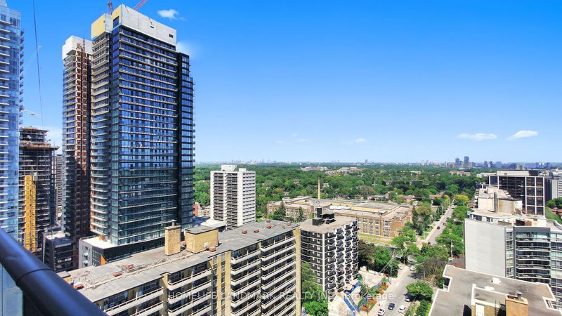  1704 - 185 Roehampton Ave  Toronto, M4P 0C6 | Image 13