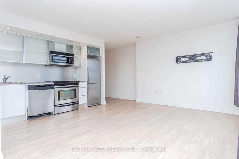  2509 - 25 Telegram Mews  Toronto, M5V 3Z1 | Image 13