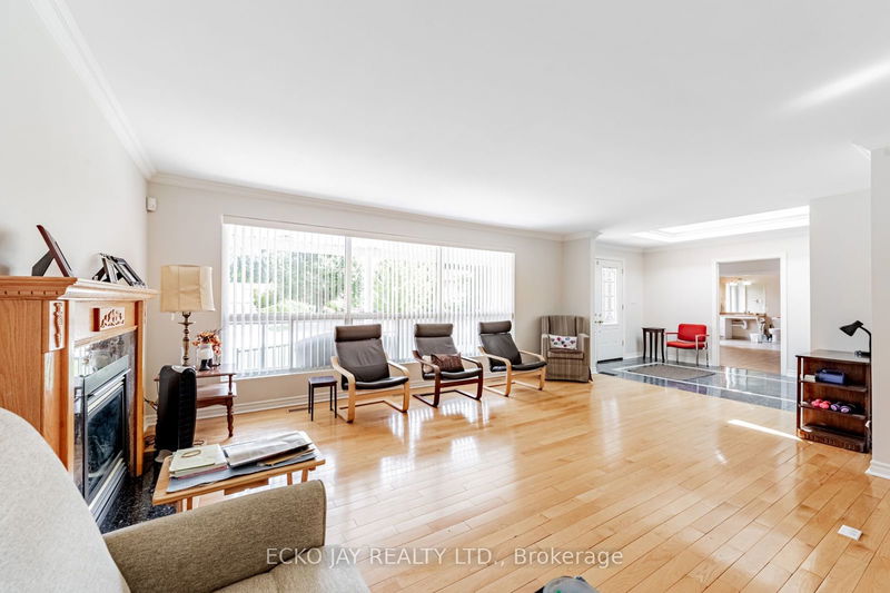 67 Laurentide Dr  Toronto, M3A 3E1 | Image 4