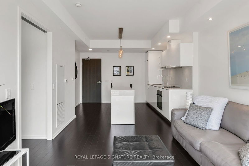  722 - 12 Bonnycastle St  Toronto, M5A 0C8 | Image 10