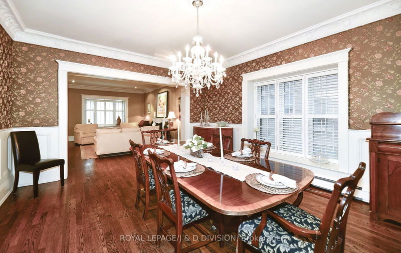 254 Russell Hill Rd  Toronto, M4V 2T2 | Image 5