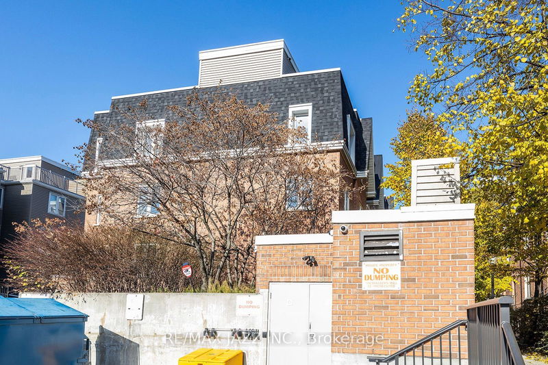  TH426 - 12 Douro St  Toronto, M6K 3M4 | Image 6