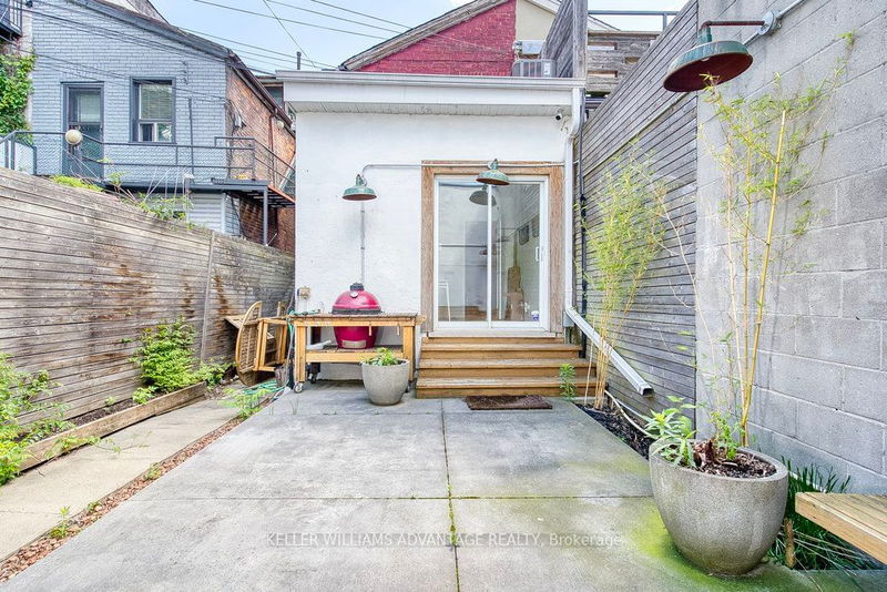 104 Ossington Ave  Toronto, M6J 2Z4 | Image 17