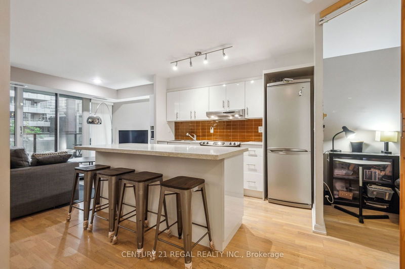  501 - 111 Elizabeth St  Toronto, M5G 1P7 | Image 2