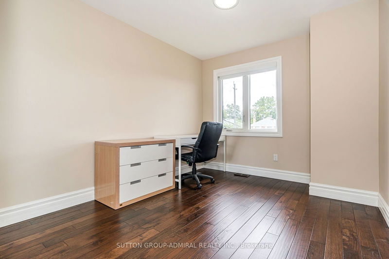 24 Ranee Ave  Toronto, M6A 1M6 | Image 26