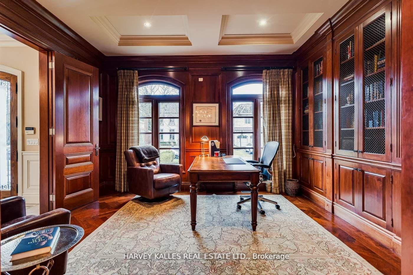 Listing Image 12