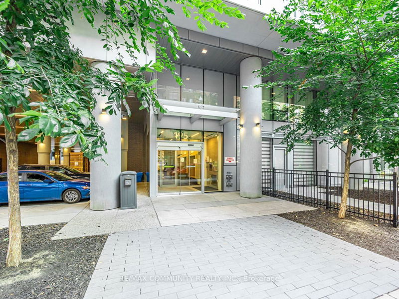 home for sale on 2710-195 Redpath Avenue