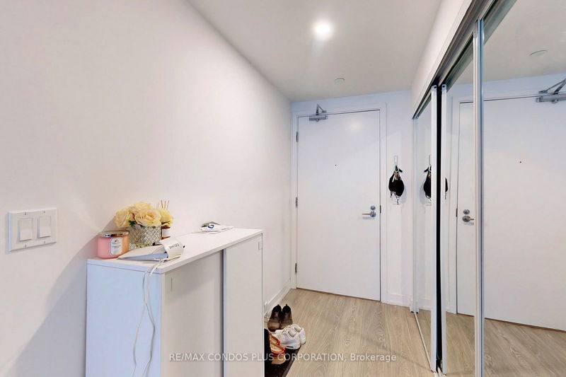  518 - 19 Western Battery Rd  Toronto, M6K 0E3 | Image 23