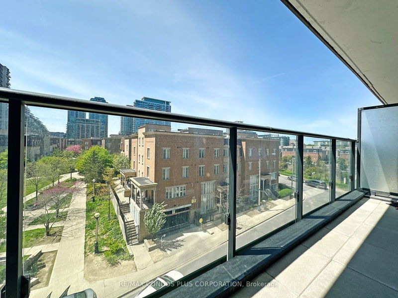  315 - 19 Western Battery Rd  Toronto, M6K 0E3 | Image 23