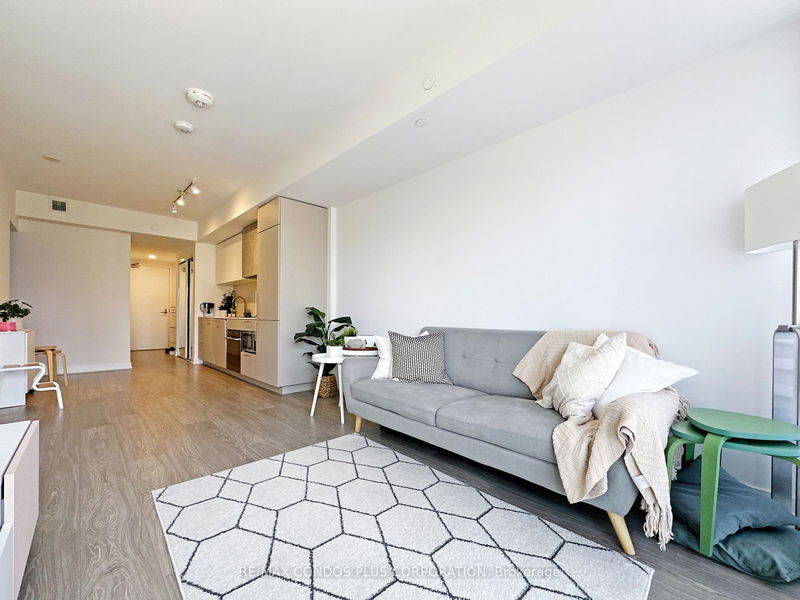  315 - 19 Western Battery Rd  Toronto, M6K 0E3 | Image 5