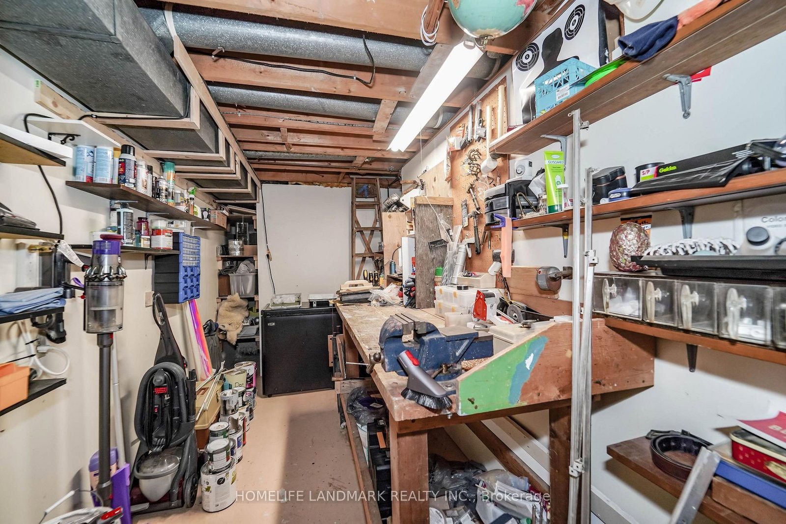 Listing Image 22