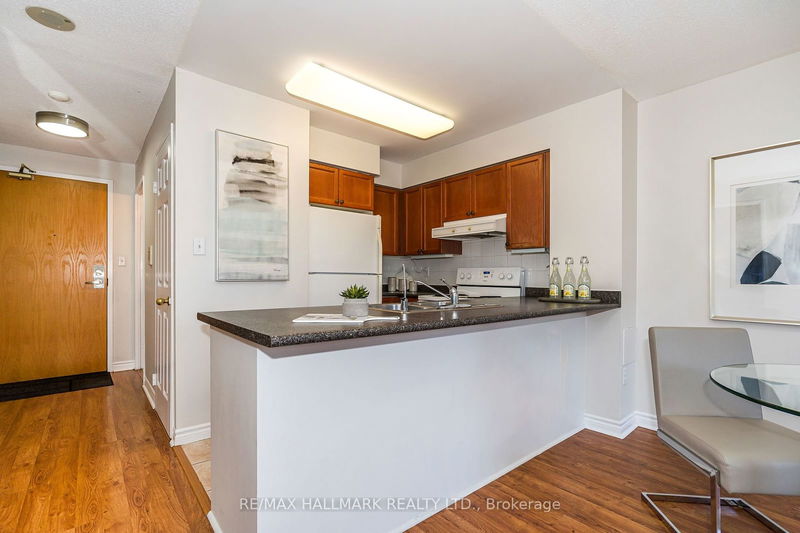  617 - 225 Merton St  Toronto, M4S 3H1 | Image 11