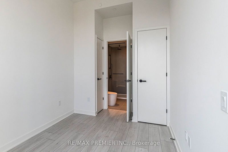  3904 - 55 Charles St E Toronto, M4Y 0J1 | Image 26