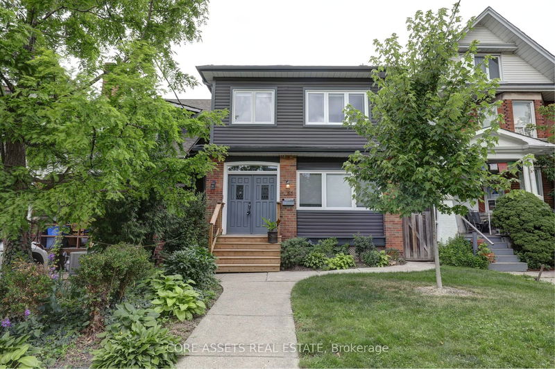 home for lease on Upper-176 Arlington Avenue