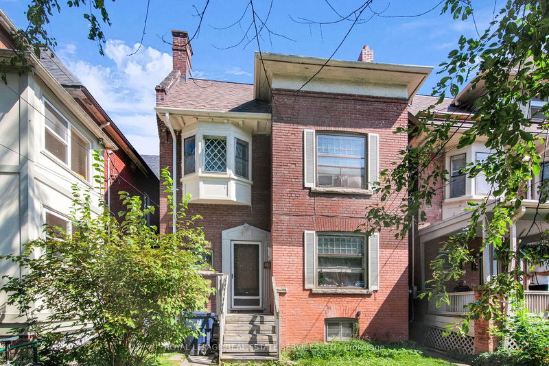 577 Huron St  Toronto, M5R 2R6 | Image 1