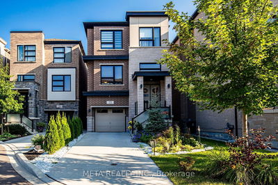 23 Hollyhock Crt N Toronto, M3B 0B4 | Image 1