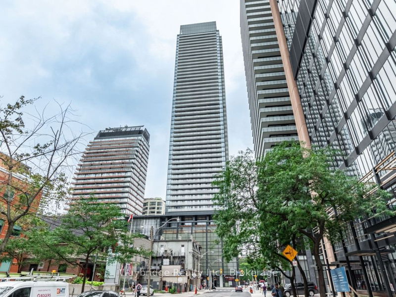 home for sale on 1406-501 Yonge Street