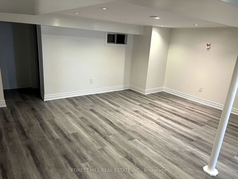 home for lease on 336 Hollywood(basement) Avenue
