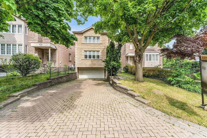 home for lease on 403 Longmore Street