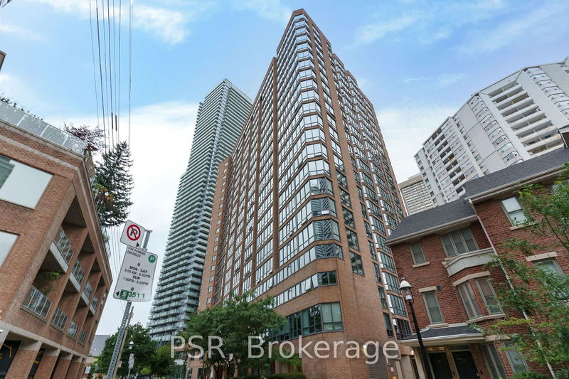 home for lease on 1805-1055 Bay Street