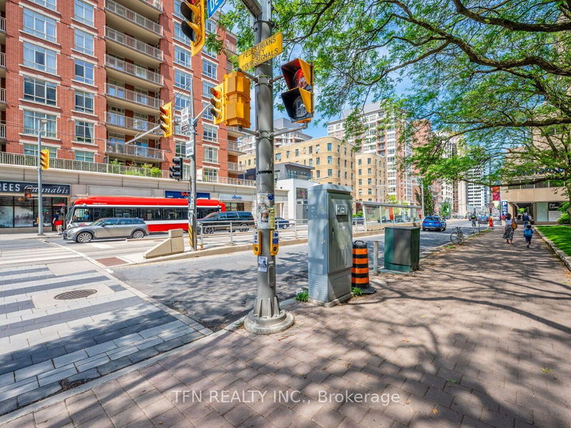  1701 - 63 St Clair Ave W Toronto, M4V 2Y9 | Image 40