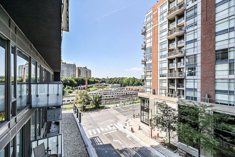  507 - 1815 Yonge St  Toronto, M4T 2A4 | Image 30