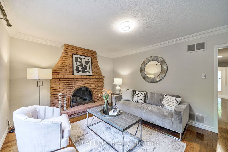 20 Bradenton Dr  Toronto, M2H 1Y5 | Image 18