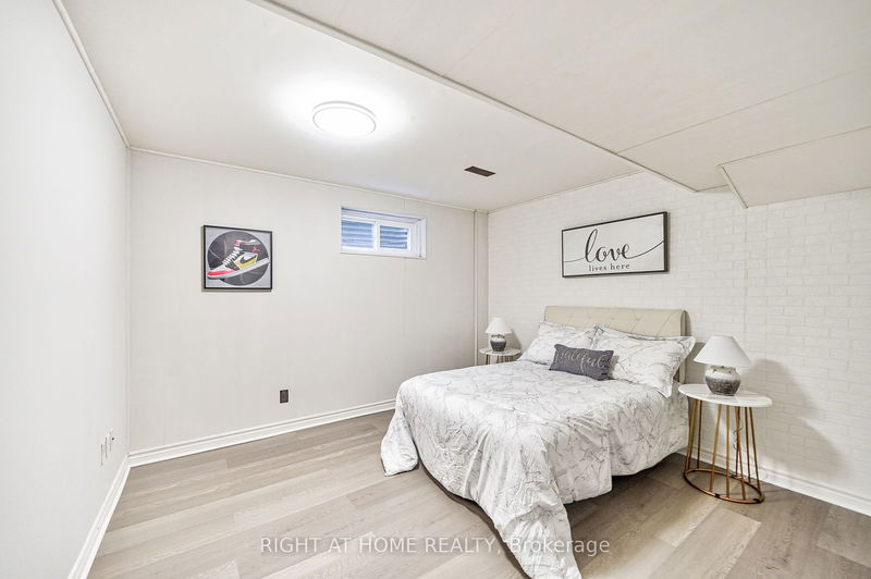 20 Bradenton Dr  Toronto, M2H 1Y5 | Image 37