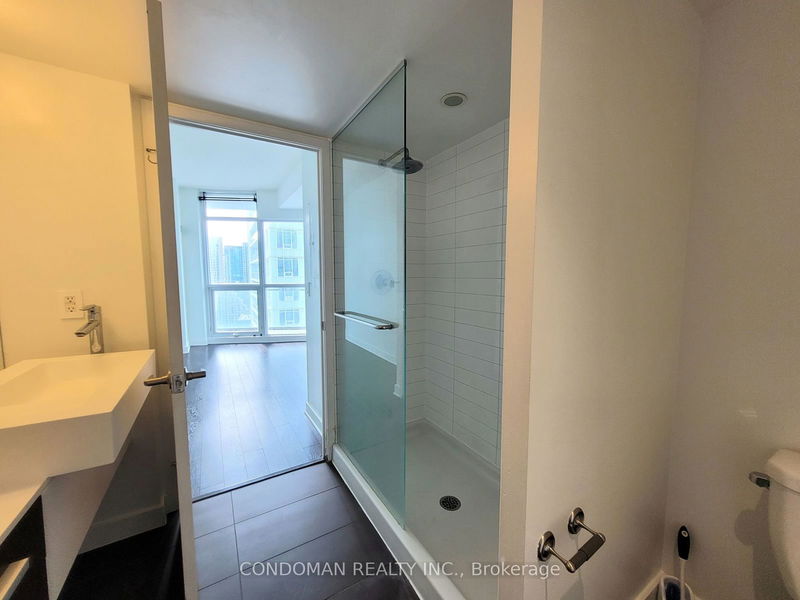  3006 - 38 Dan Leckie Way  Toronto, M5V 2V6 | Image 10