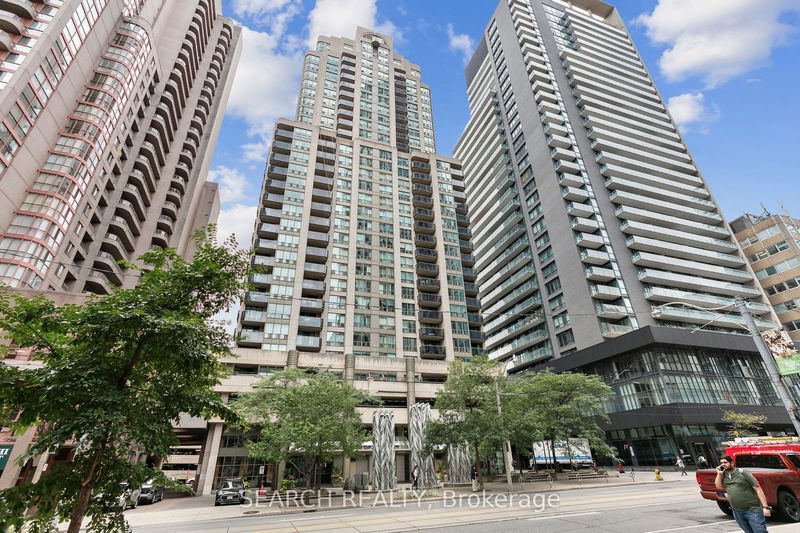  1503 - 750 Bay St  Toronto, M5G 1N6 | Image 1