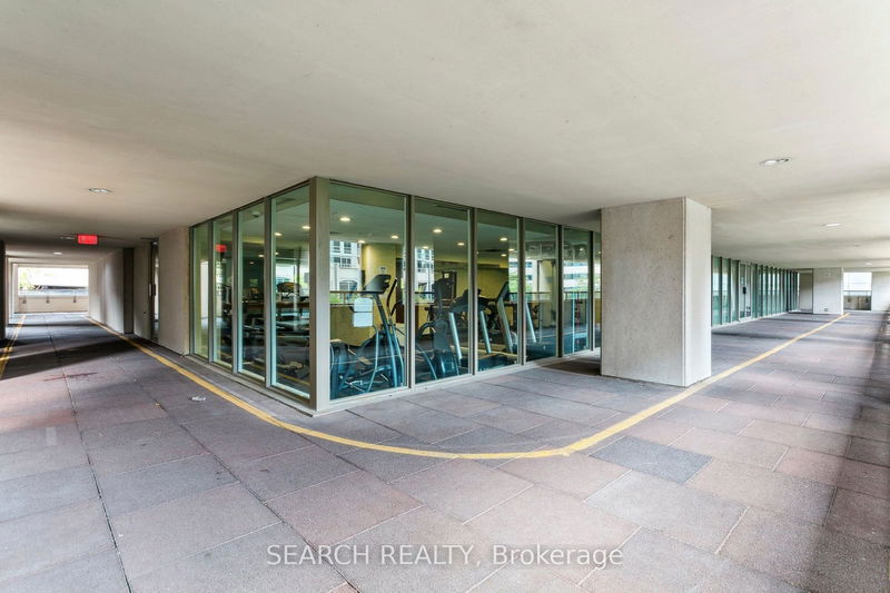  1503 - 750 Bay St  Toronto, M5G 1N6 | Image 35