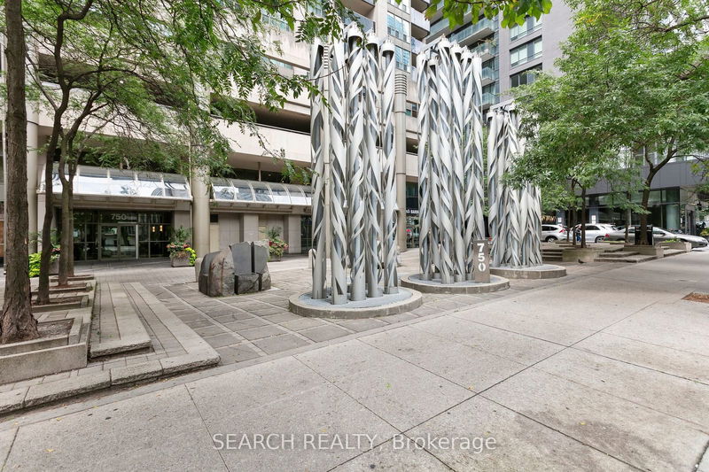  1503 - 750 Bay St  Toronto, M5G 1N6 | Image 39