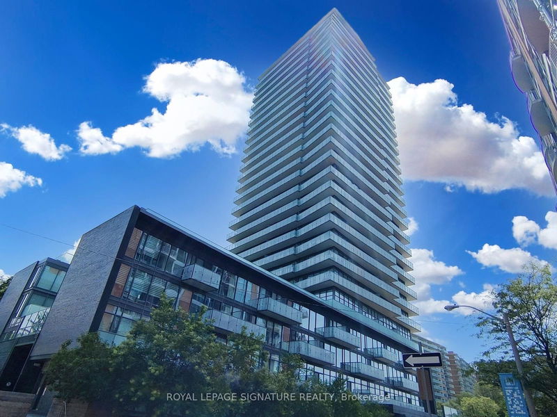  405 - 1815 Yonge St  Toronto, M4T 2A4 | Image 1