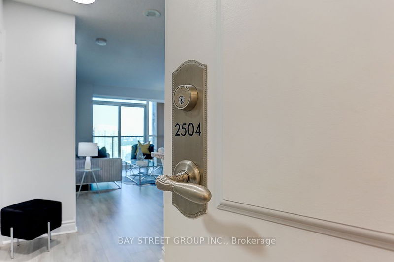  2504 - 15 Greenview Ave  Toronto, M2M 4M7 | Image 14