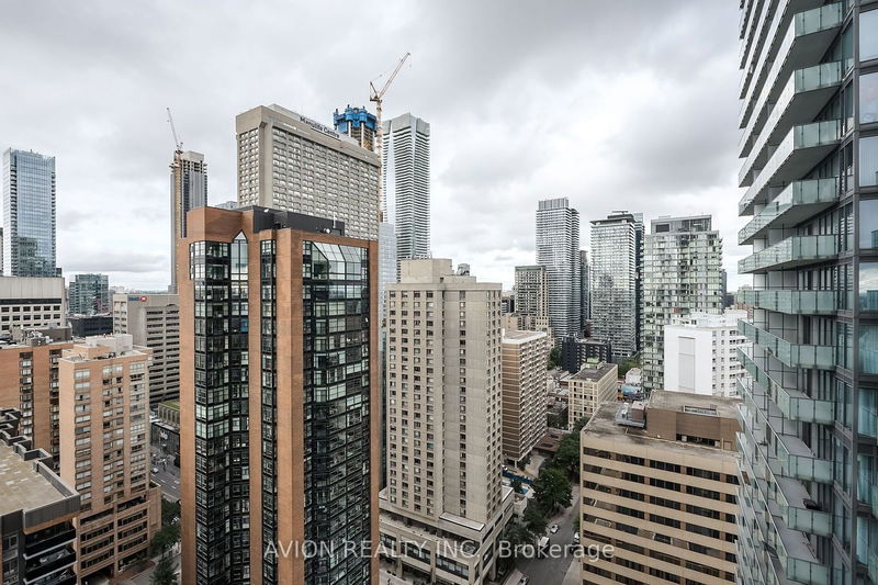  2701 - 65 St Mary St  Toronto, M5S 0A6 | Image 12