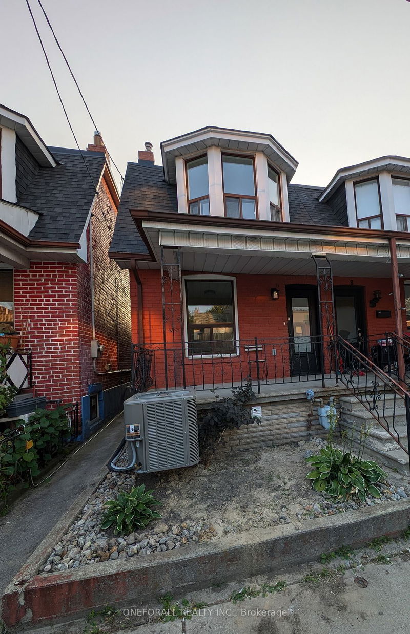 home for lease on 6 Macklem Avenue