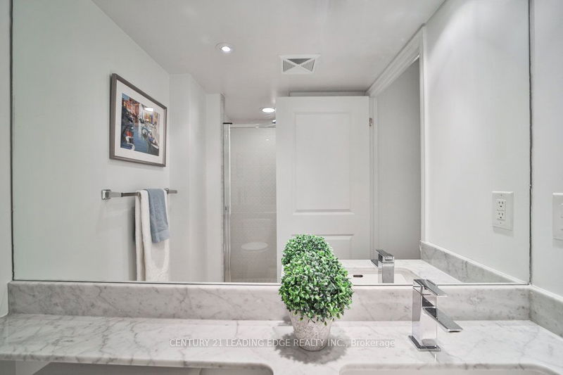  1009 - 125 Western Battery Rd  Toronto, M6K 3R8 | Image 23