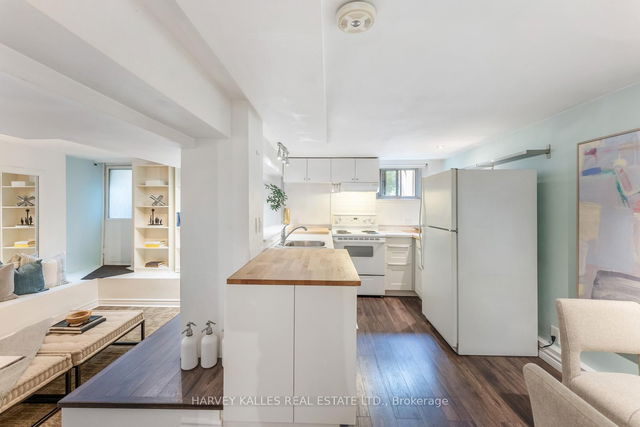 Lower - 107 Farnham Avenue
