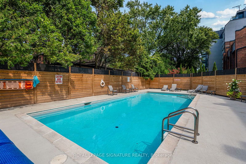  B2 - 142 Pears Ave  Toronto, M5R 1T2 | Image 40