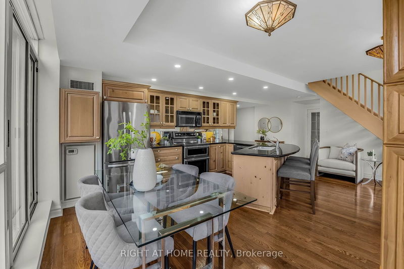  PH2 - 80 Cumberland St  Toronto, M5R 3V1 | Image 13