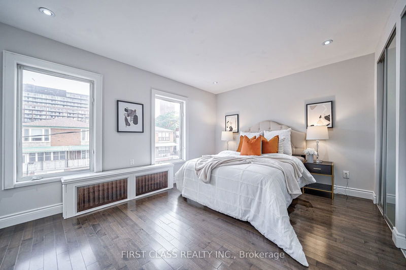 82 Wolseley St  Toronto, M5T 1A5 | Image 19