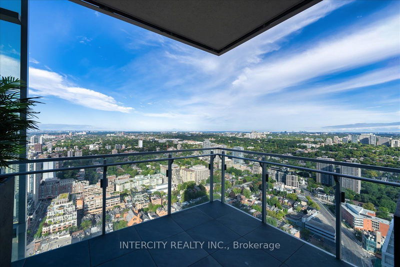  4001 - 50 Yorkville Ave  Toronto, M4W 0A3 | Image 35